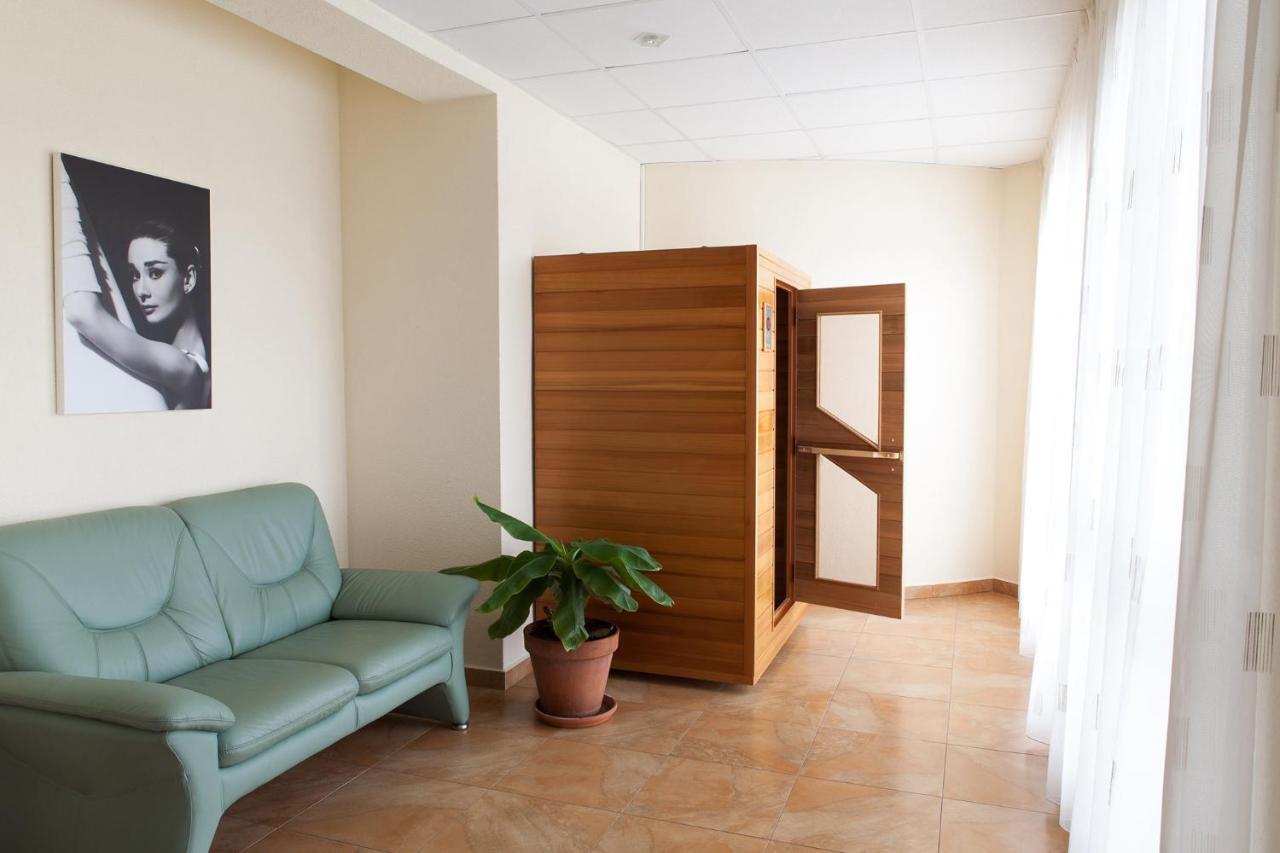 Villa Golf Sliač Екстериор снимка